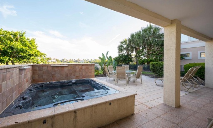 Palm Coast House | Sand Castle, 4 Bedrooms, Sleeps 8, Pet Friendly, Cinnamon Beach, WiFi