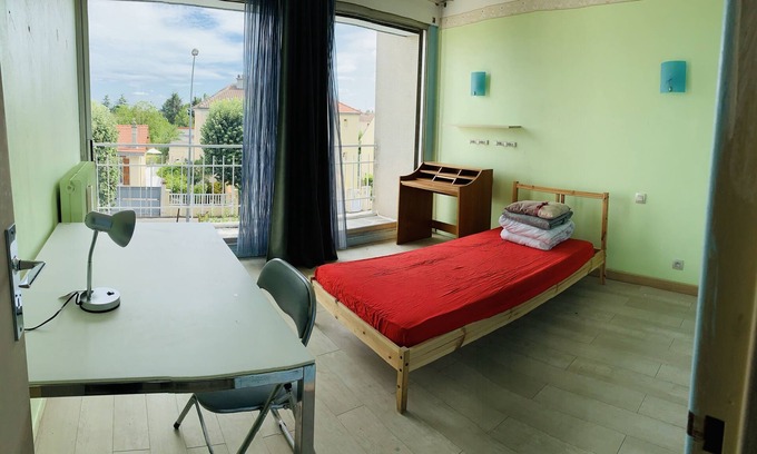 Vitry-sur-Seine House | Sanitized House Comfortable Paris1