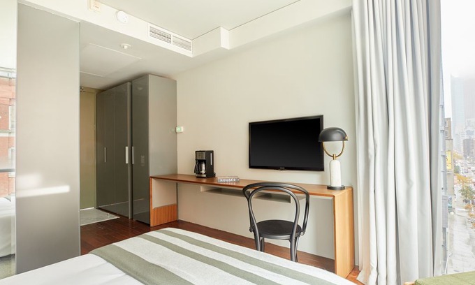 Fashion District Apartment | Sonder | Queen Room | Entertainment District