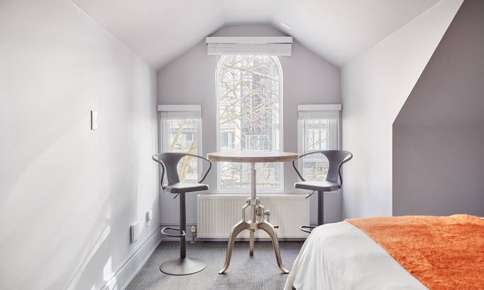 Church and Wellesley Apartment | Sonder The Wellesley | Spacious Queen Room