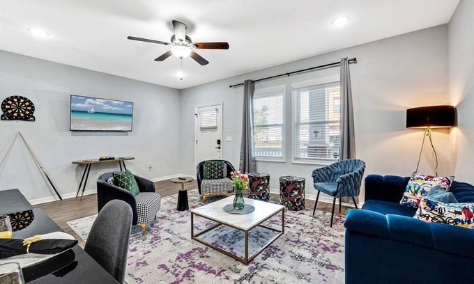 Historic Ybor House | Spectacular 6-BR Duplex for 20, 4 Baths, Unmatched Comfort & Style!