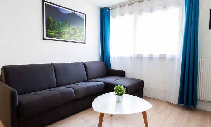 Belleville Apartment | Splendid bright apt near MENILMONTANT