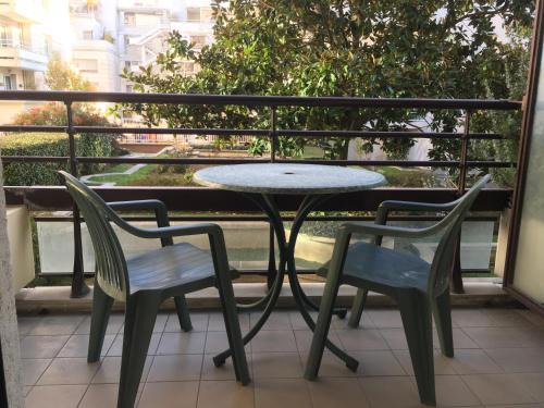 Issy-les-Moulineaux Apartment | Studio avec balcon sur jardin et parking privé