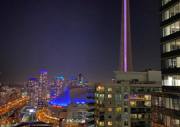 Toronto Entertainment District Apartment | Stylish Condos Toronto