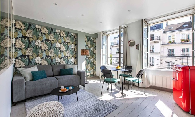 Strasbourg -Saint-Denis Apartment | Sweett | Saint Denis IV
