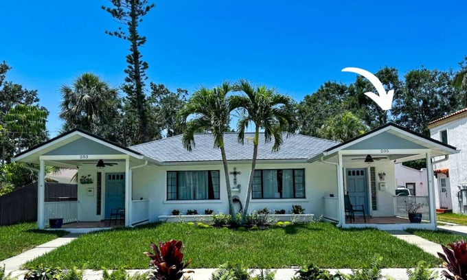 Bradenton Apartment | The Hideaways at Point Pleasant (Palm Side)