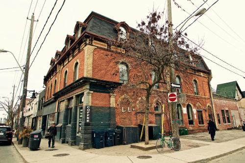 Parkdale Hostel | The Parkdale Hostellerie