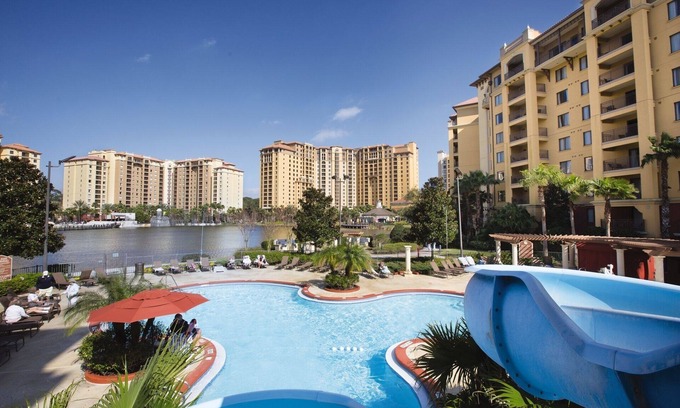 Lake Buena Vista Condo | Three Bedroom Deluxe Condo, Bonnet Creek Florida (2105952)