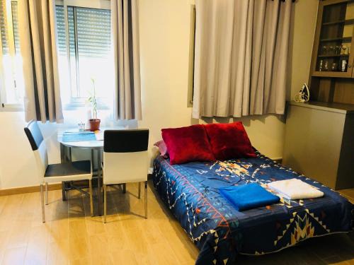 Clichy Apartment | Week-end Porte de Clichy