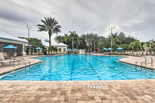 Windsor Palms Apartment | Windsor Palms Condo about 4 Mi to Walt Disney World!