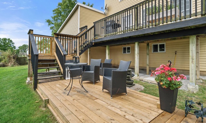 Bloomfield Other | Your Monthly Wine & Sand Retreat, accessible, Business, Pet-Friendly