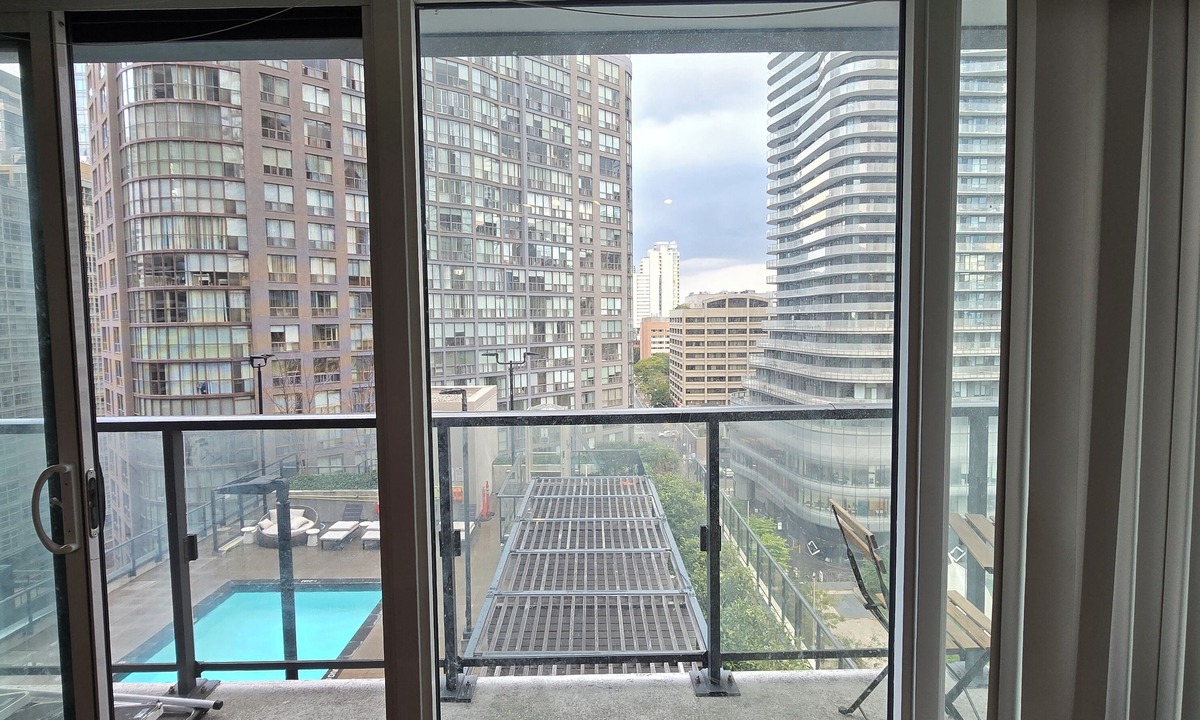 Bay Cloverhill Condo | Luxury Downtown Condo, Prime Location!
