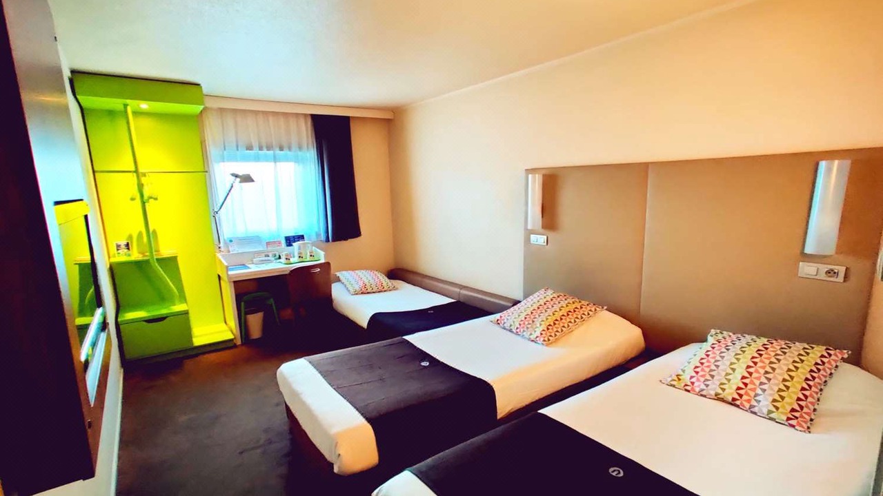 Photo of Bedroom in Roissy-en-France