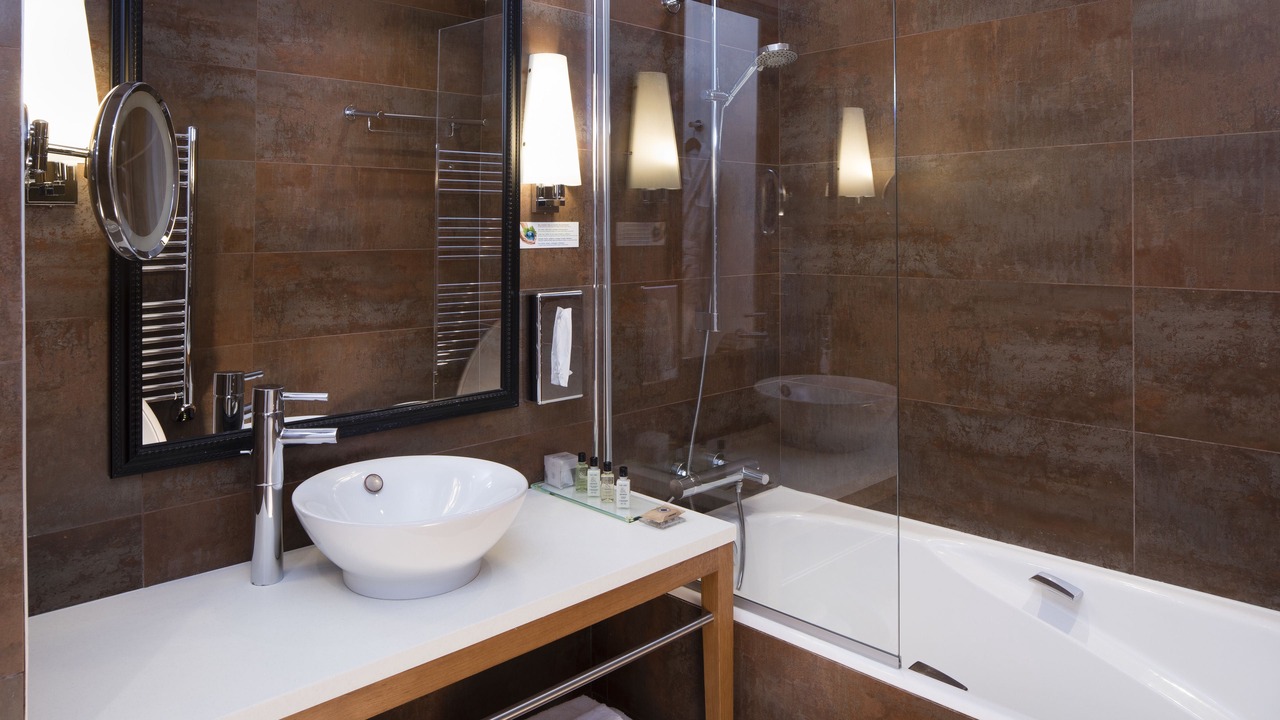Photo of Bathroom in Notre-Dame-des-Champs