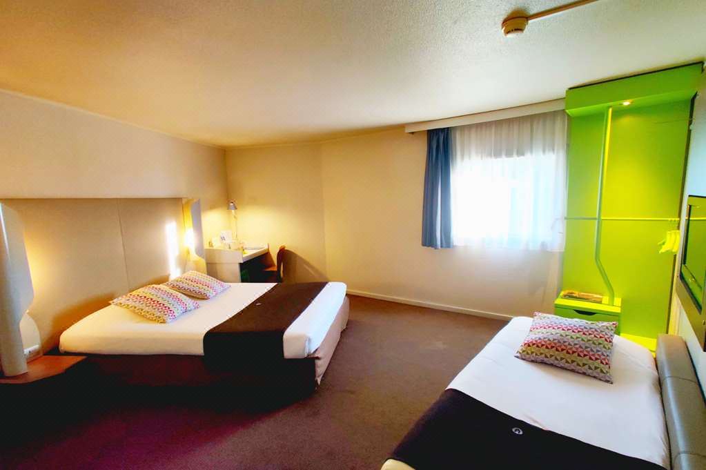 Photo of Bedroom in Roissy-en-France