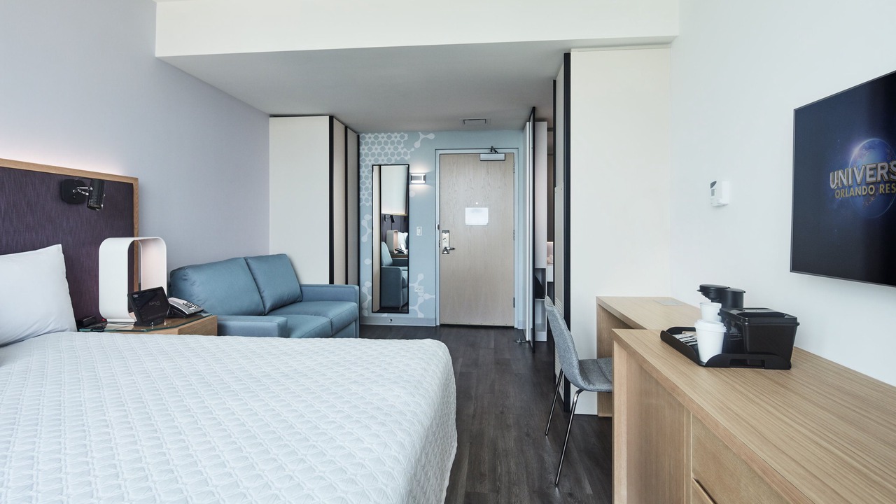 Photo of Bedroom in Florida Center