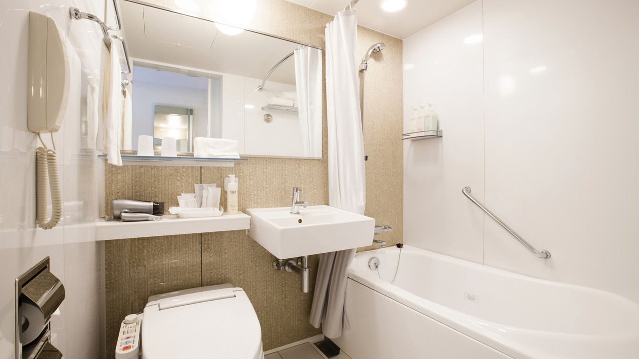 Photo of Bathroom in Chinatown