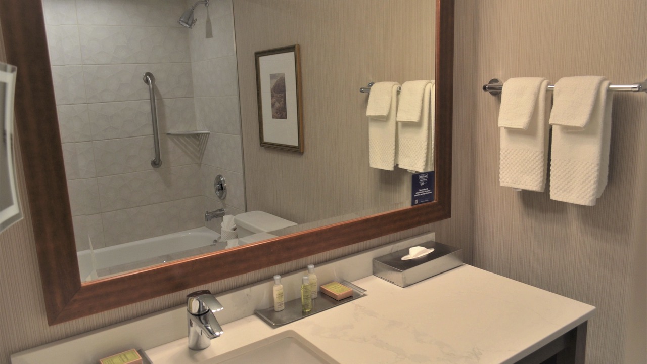Photo of Bathroom in Fallsview