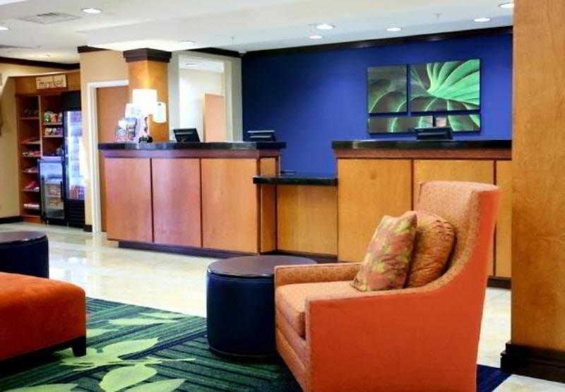 Photo of Livingroom in Plant City