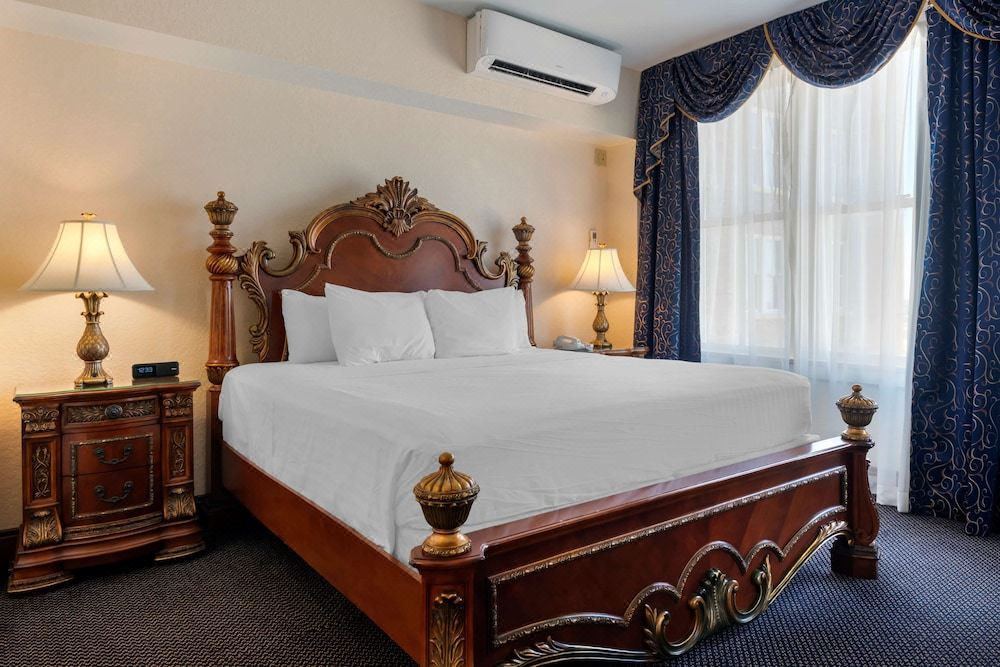 Photo of Bedroom in Downtown Tampa