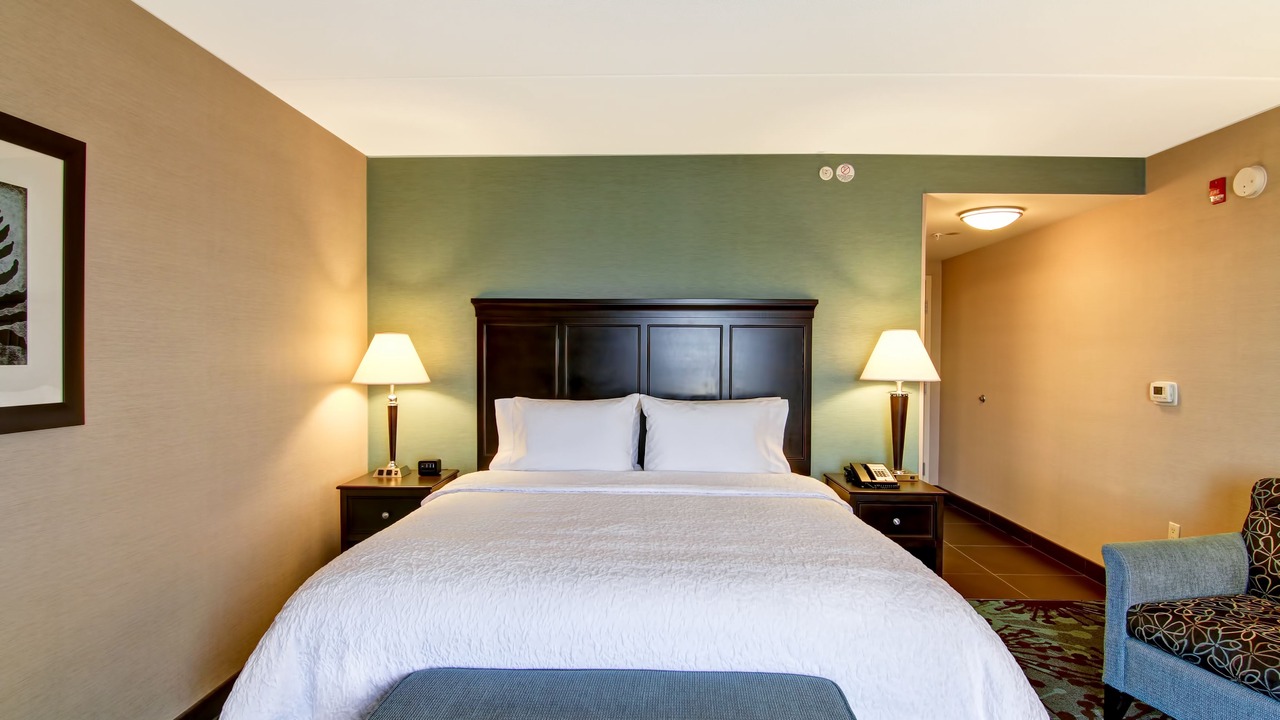 Photo of Bedroom in Airport Corporate