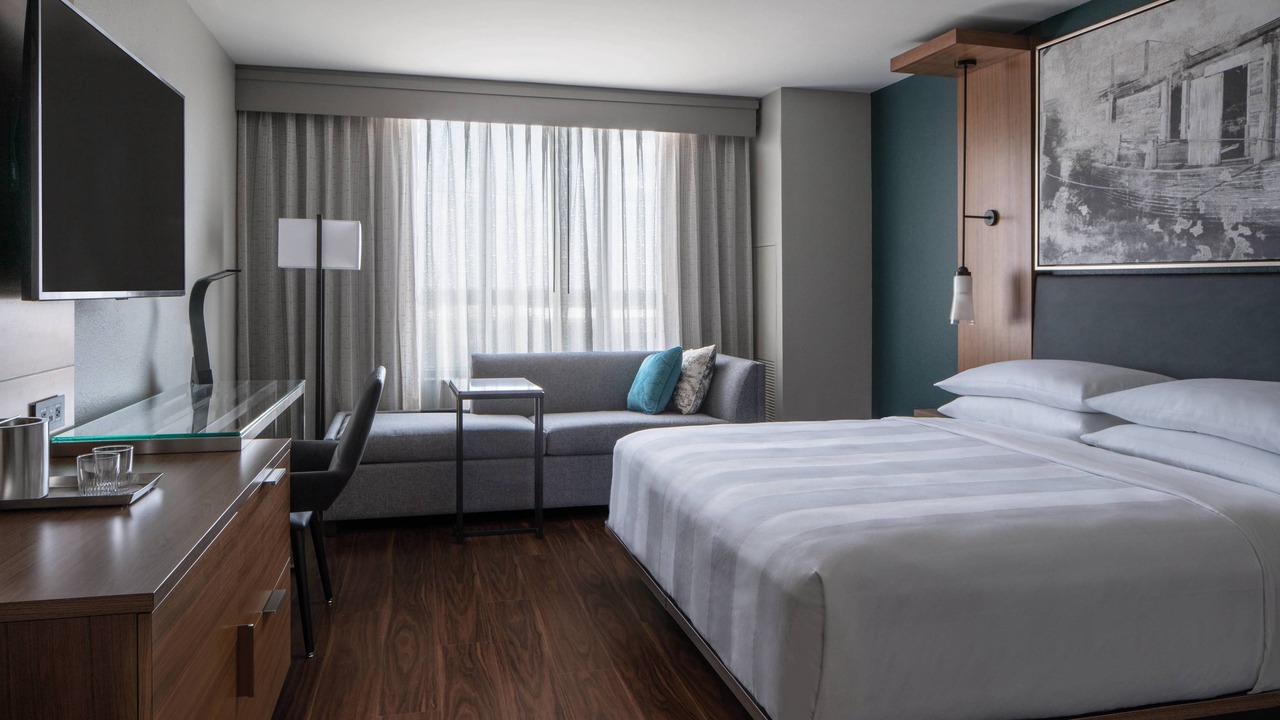 Photo of Bedroom in Arts/Warehouse District