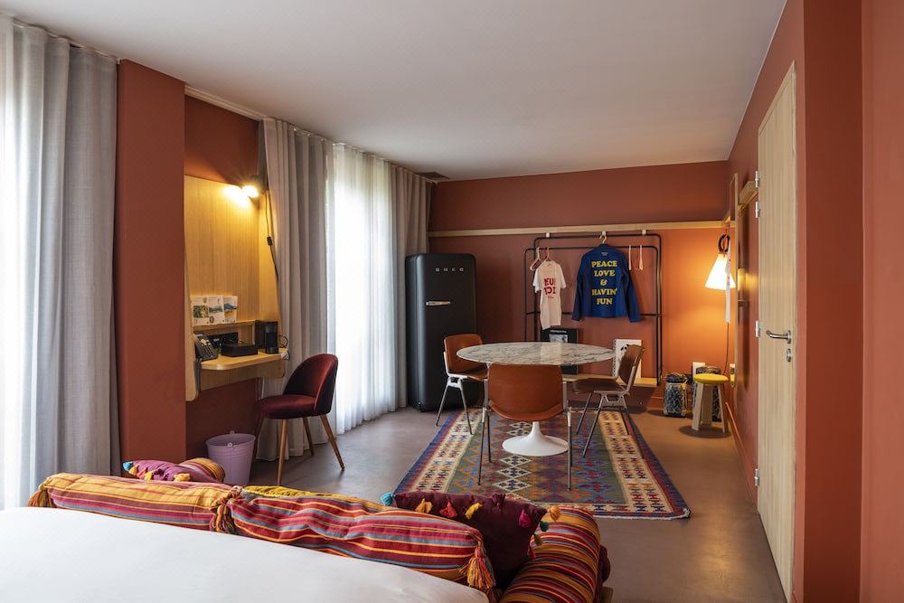 Photo of Livingroom in Les Puces de Saint-Ouen