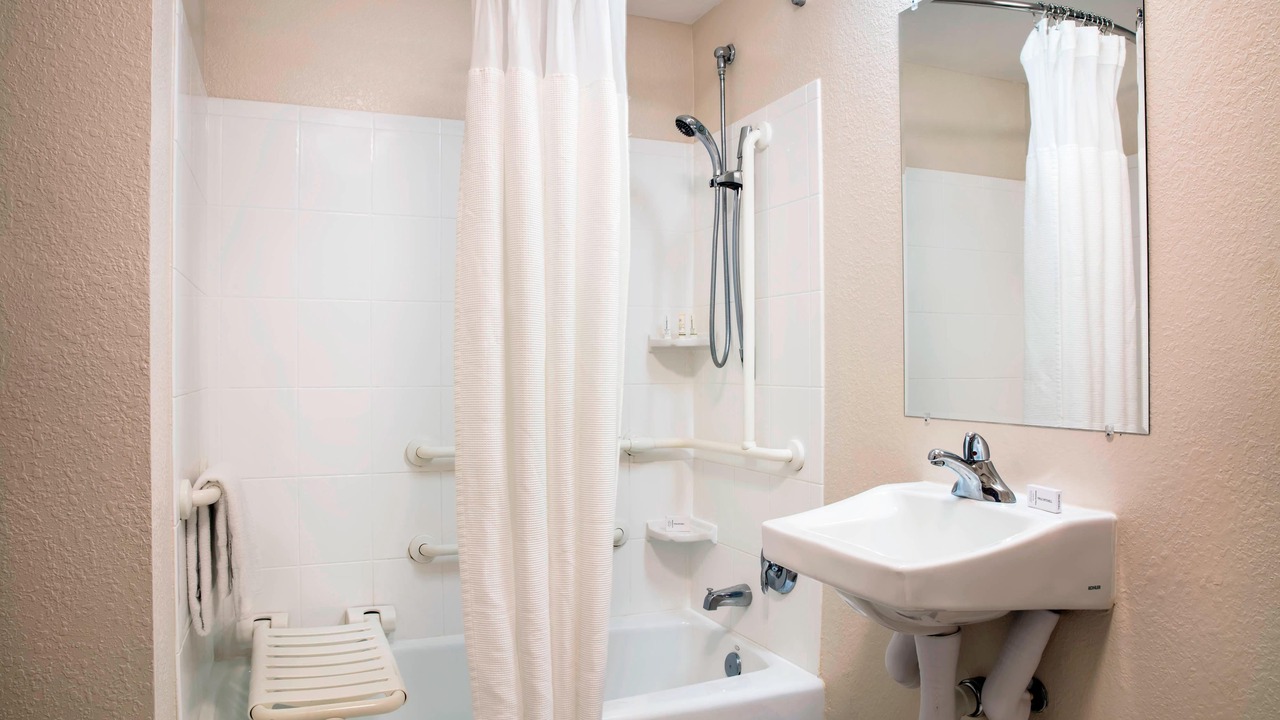 Photo of Bathroom in Plant City