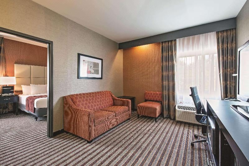 Photo of Livingroom in Harrisburg