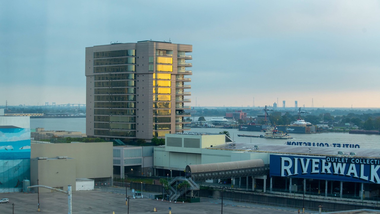 Photo of Buildings in Arts/Warehouse District