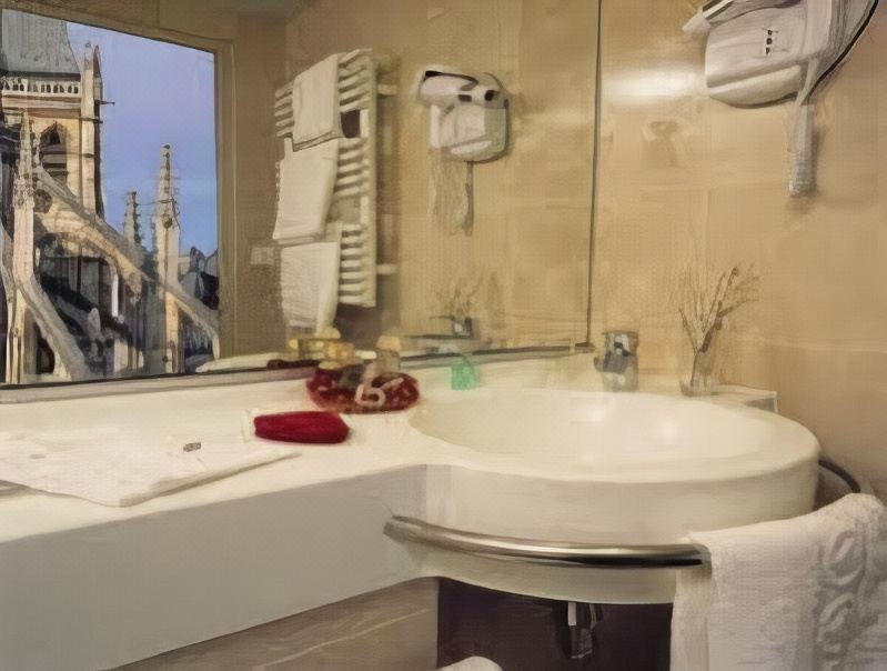 Photo of Bathroom in Latin