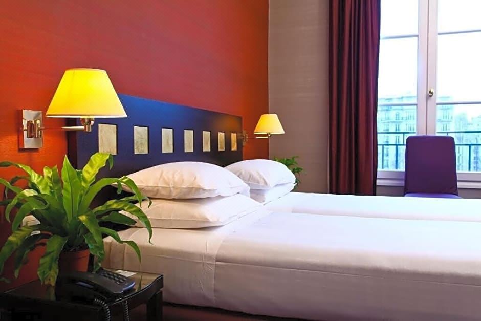 Photo of Bedroom in Neuilly-sur-Seine