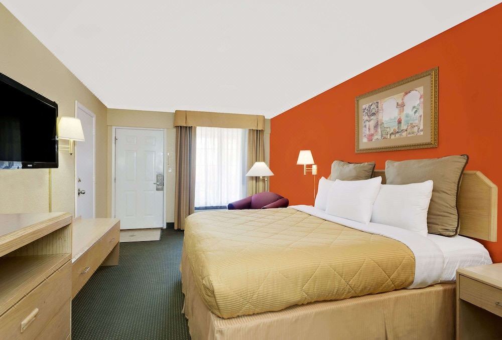 Photo of Bedroom in Fort Walton Beach
