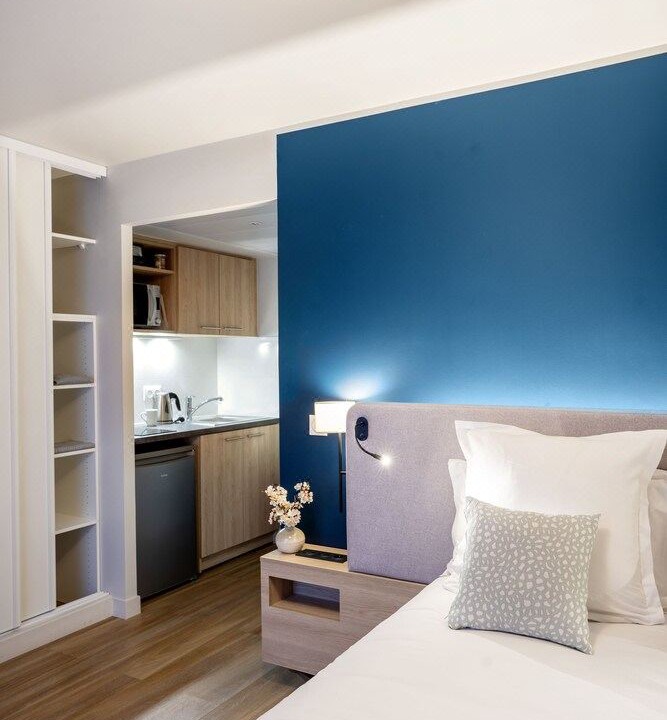 Photo of Bedroom in Saint-Ouen