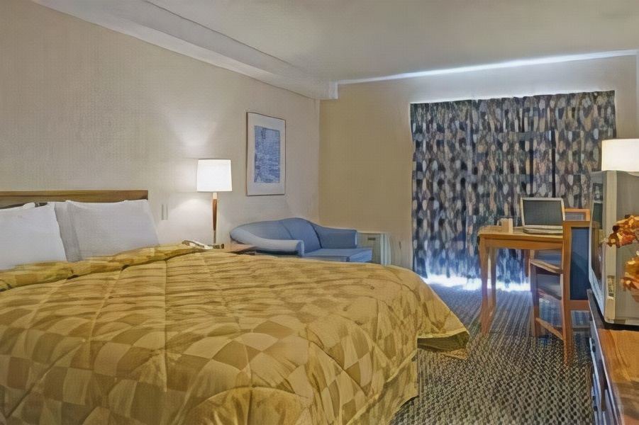 Photo of Bedroom in Owen Sound