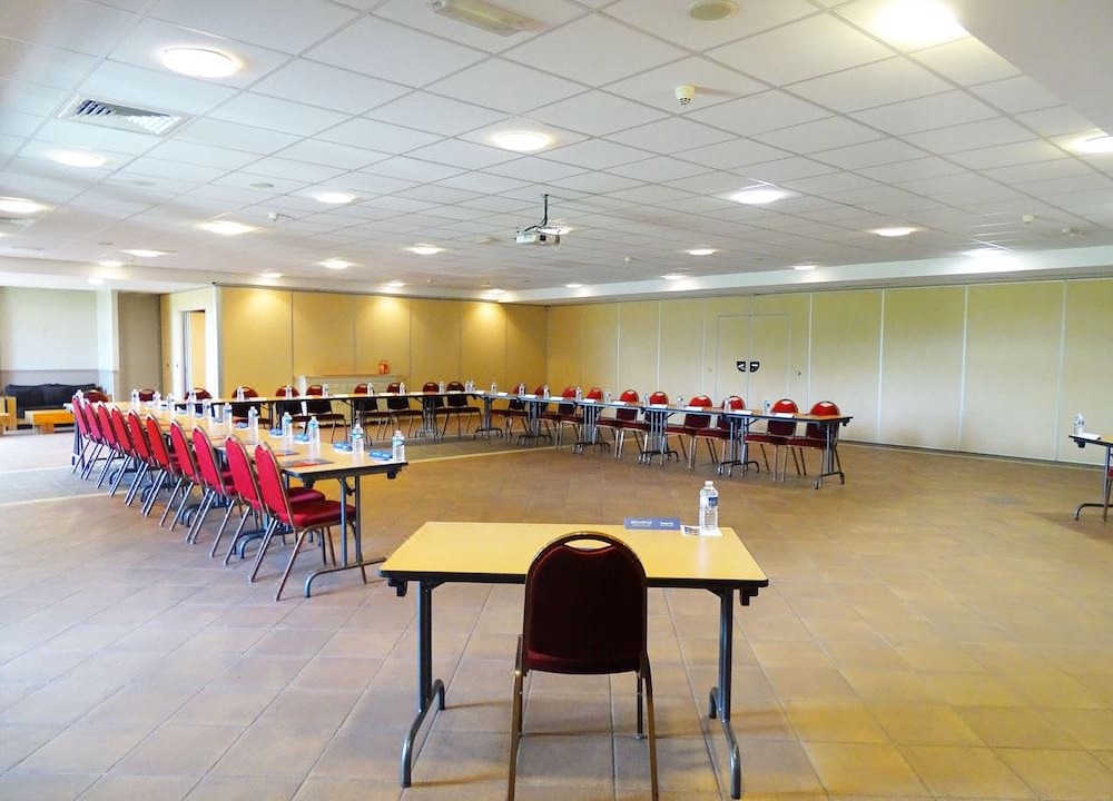 Photo of Others in Magny-le-Hongre