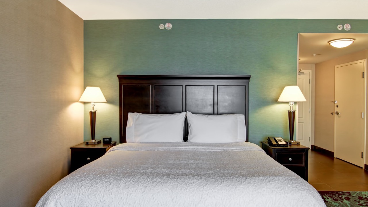Photo of Bedroom in Airport Corporate