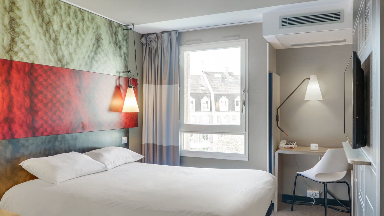 Photo of Bedroom in Rueil-Malmaison