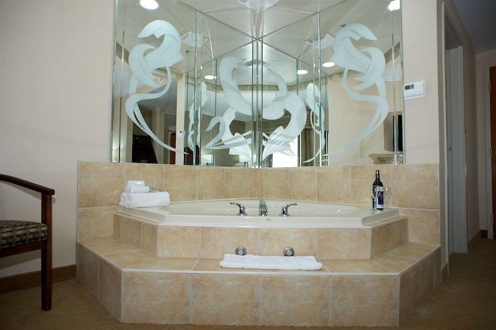 Photo of Bathroom in Airport Road Business Centre