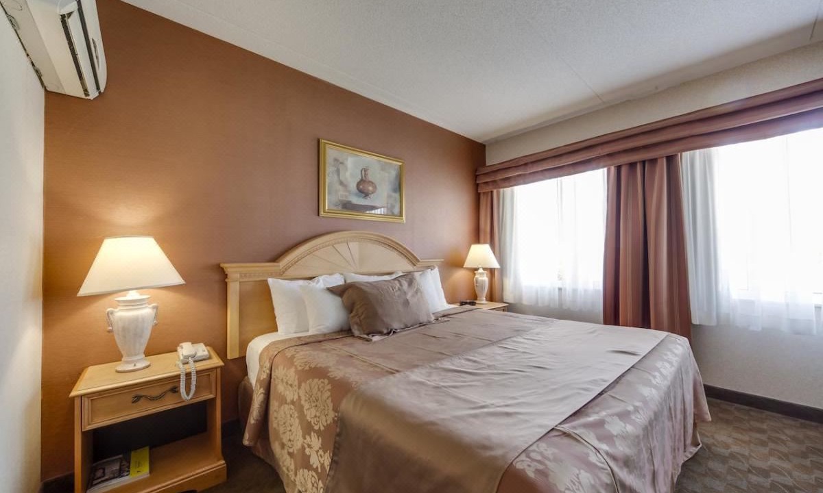 Photo of Bedroom in Airport Road Business Centre