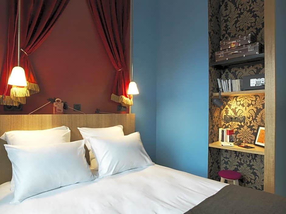 Photo of Bedroom in Les Puces de Saint-Ouen
