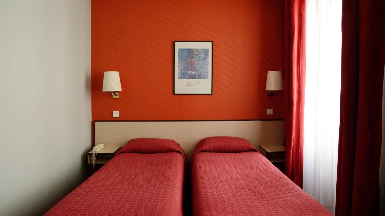 Photo of Bedroom in Val-de-Grace