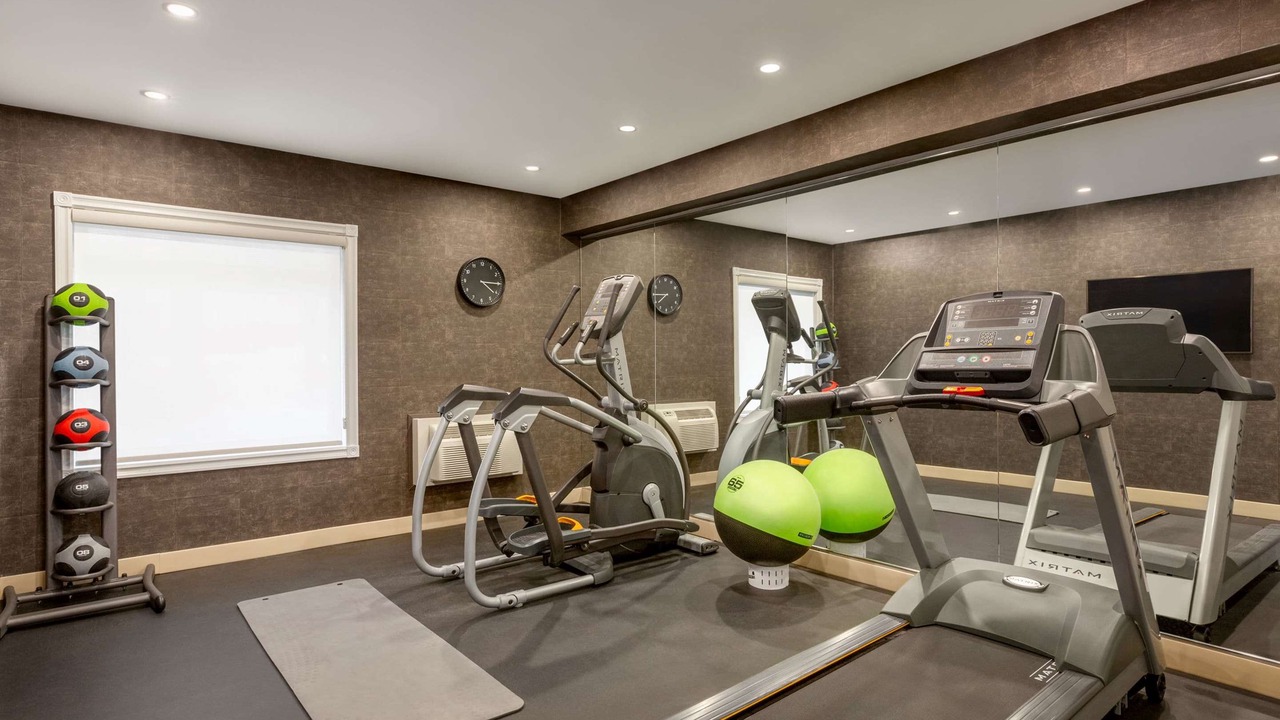 Photo of Livingroom in Northeast Mississauga