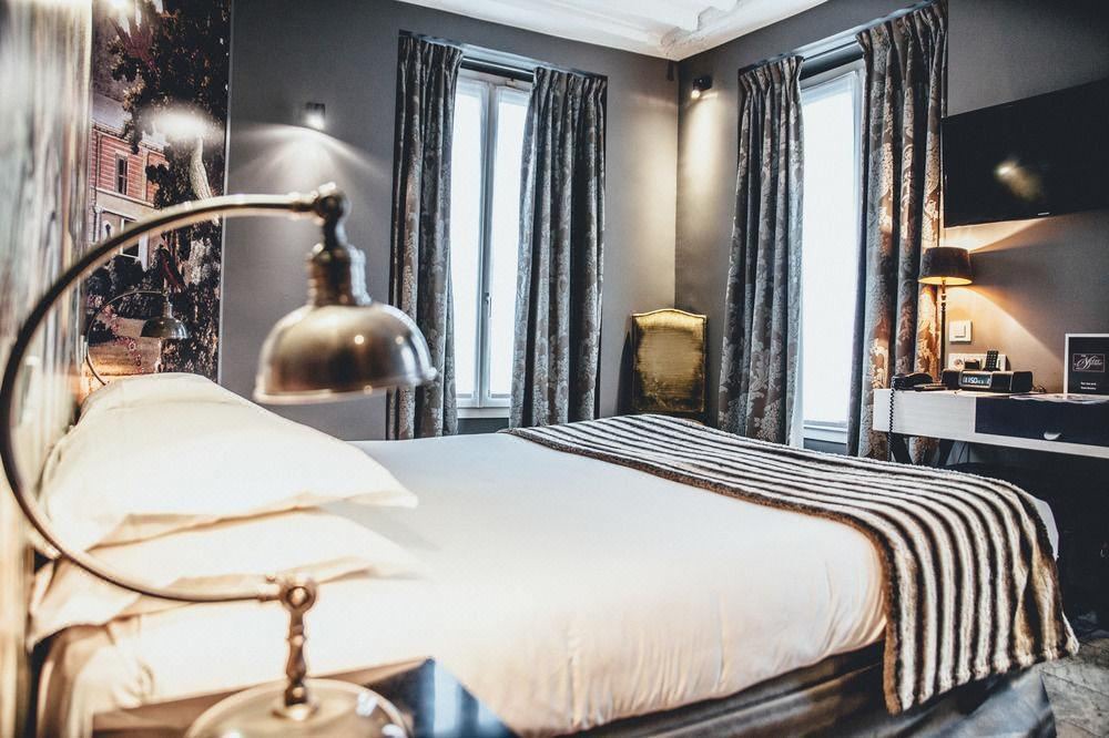 Photo of Bedroom in Sorbonne