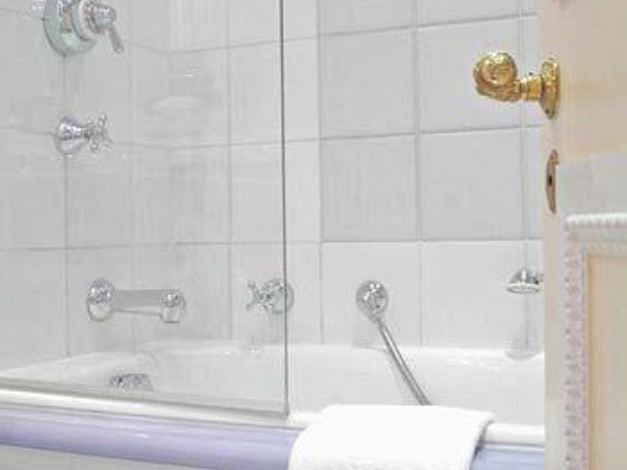 Photo of Bathroom in Latin