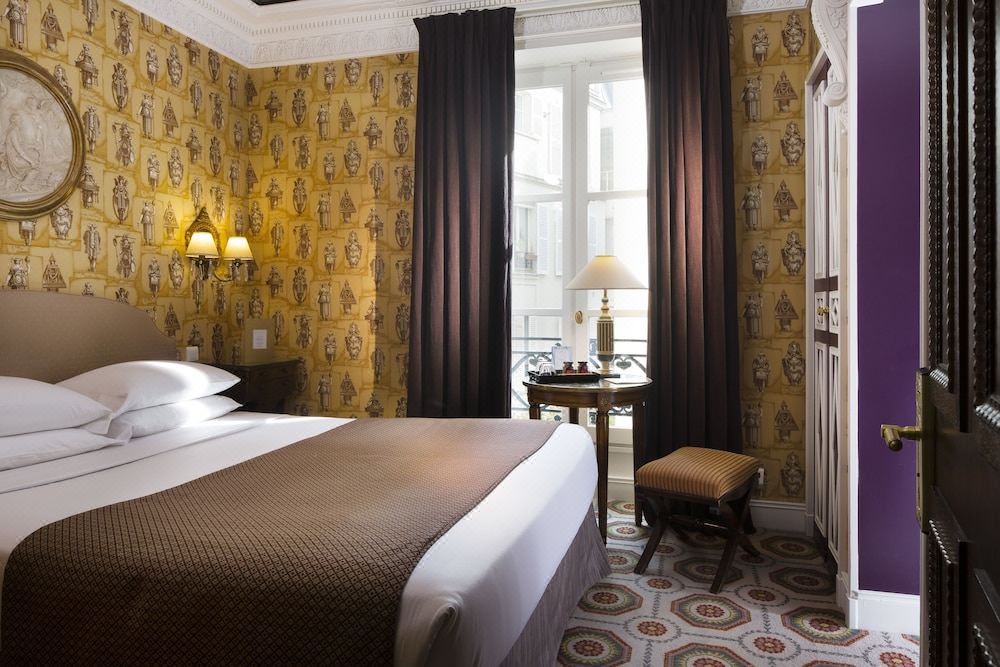 Photo of Bedroom in Latin