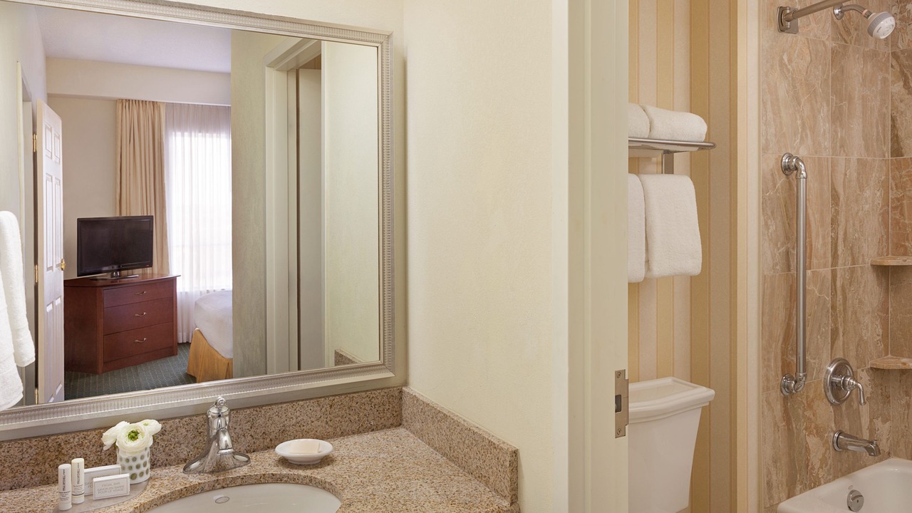 Photo of Bathroom in Etobicoke