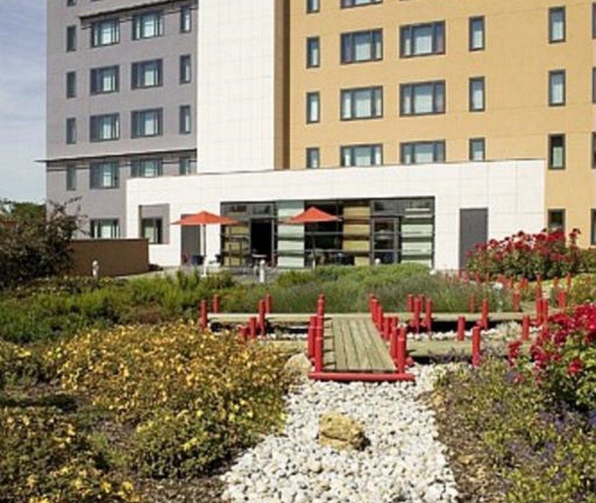 Photo of Buildings in Roissy-en-France