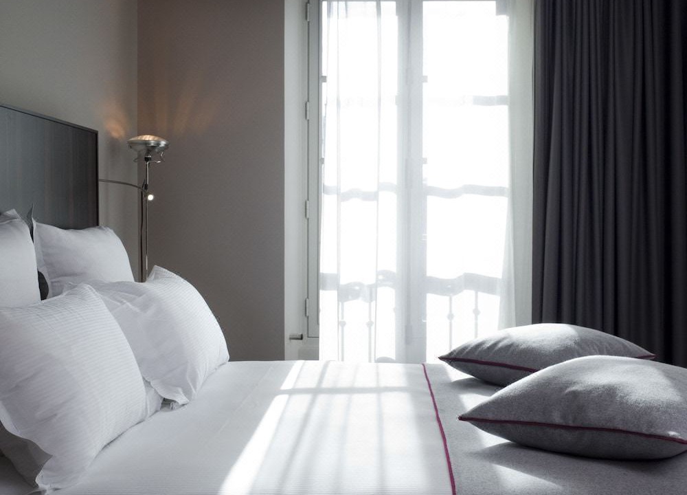 Photo of Bedroom in 7th Arrondissement