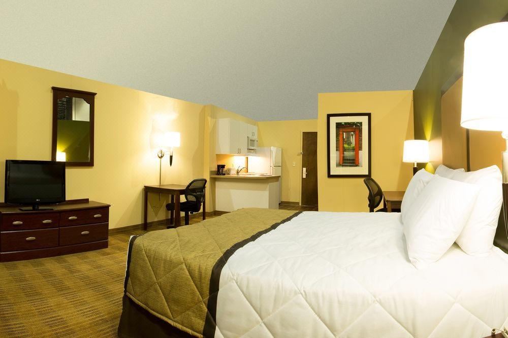 Photo of Bedroom in South Hills